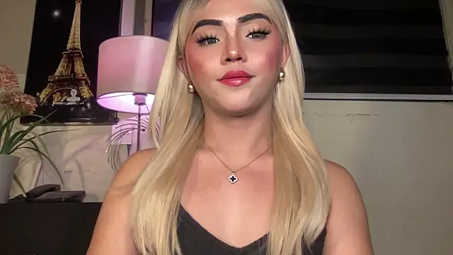 calimonroe online show from September 2025 05:52:02 PM