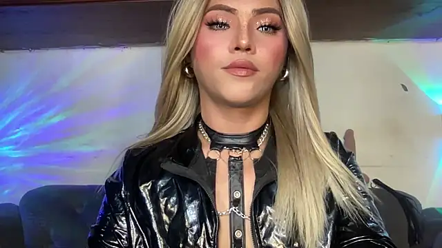 calimonroe online show from October 2025 07:02:02 PM