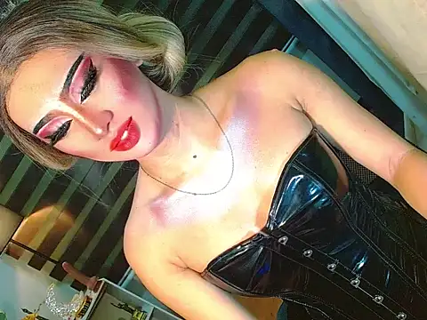 Queen yasii 88 online show from June 2026 01:27:02 PM