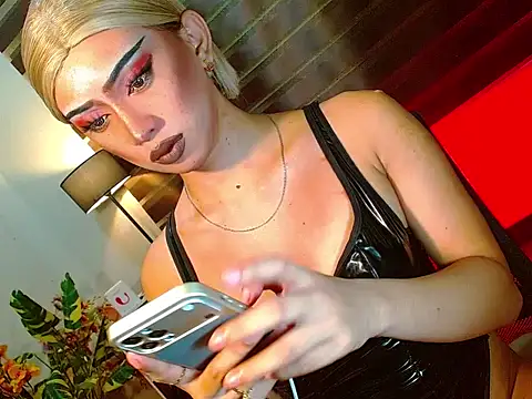 Queen yasii 88 online show from March 2026 02:21:01 PM