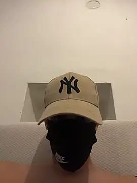 Jounes99 online show from November 2025 09:20:01 PM