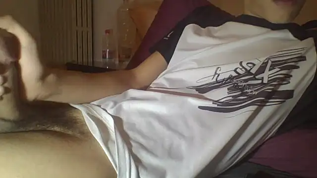 Jounes99 online show from March 2026 06:46:02 PM