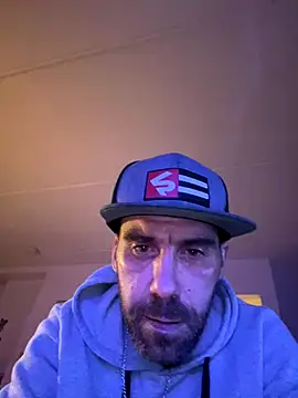thepenisher777 online show from December 2025 06:05:02 AM
