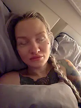 KateMonroe online show from January 2026 10:38:01 PM