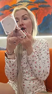 KateMonroe online show from April 2026 08:32:02 PM