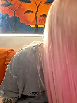 KateMonroe online show from April 2026 09:49:01 PM