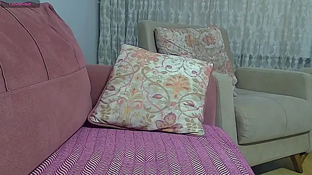 true2 couple online show from November 2025 09:59:02 PM