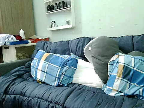 boyhigh1997 online show from March 2026 02:57:01 PM