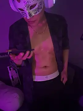 boyhigh1997 online show from May 2026 05:19:02 PM