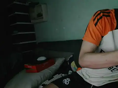 boyhigh1997 online show from November 2025 08:59:01 AM