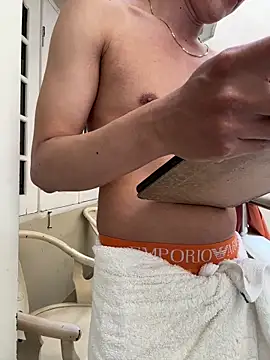 boyhigh1997 online show from March 2026 09:11:02 AM