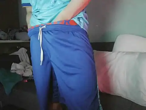 boyhigh1997 online show from April 2026 07:51:02 PM