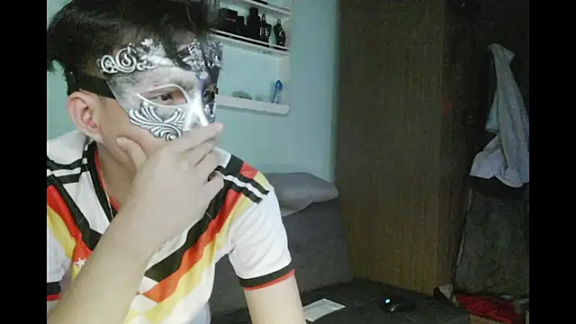 boyhigh1997 online show from June 2026 10:54:02 AM