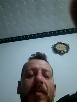 raducori online show from March 2026 10:59:01 PM
