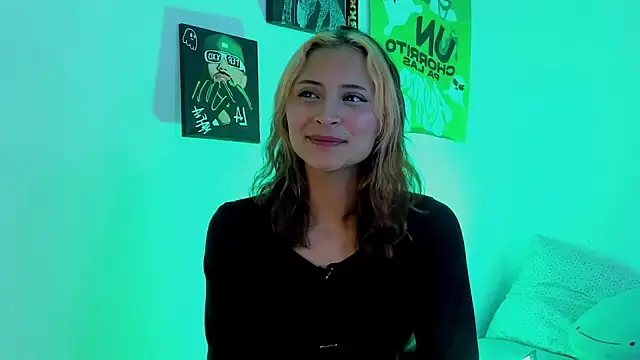 melissa noirr online show from November 2025 04:00:02 AM