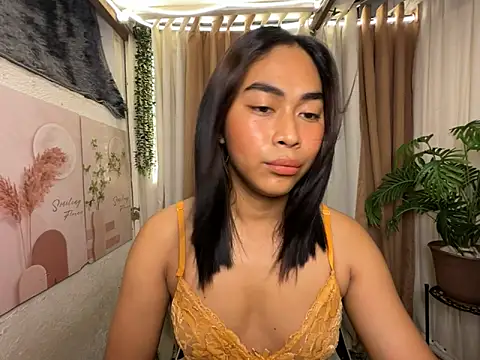 Snapshot of Sweetasian_cum chatting on May 2026 02:25:02 PM Sweetasian cum online show from May 2026 02:25:02 PM