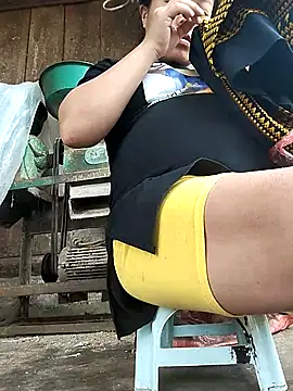 Snapshot of Rioo122 chatting on September 2025 02:45:01 AM Rioo122 online show from September 2025 02:45:01 AM