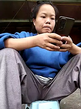 Snapshot of Rioo122 chatting on October 2025 05:50:01 AM Rioo122 online show from October 2025 05:50:01 AM