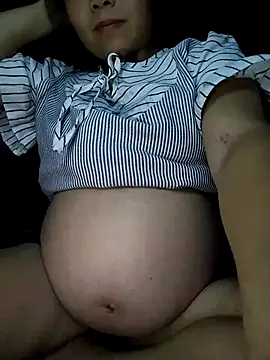 Snapshot of Rioo122 chatting on September 2025 02:06:01 PM Rioo122 online show from September 2025 02:06:01 PM