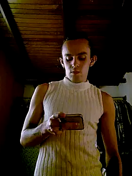 anaboleyn online show from November 2025 07:14:02 PM