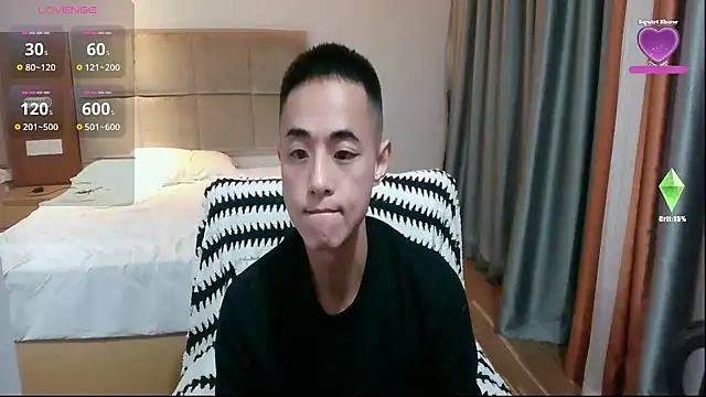 Snapshot of Tsia-Die chatting on January 2026 02:21:01 PM Tsia-Die online show from January 2026 02:21:01 PM