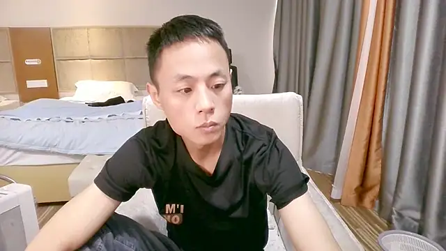 Tsia-Die online show from November 2025 05:45:02 AM