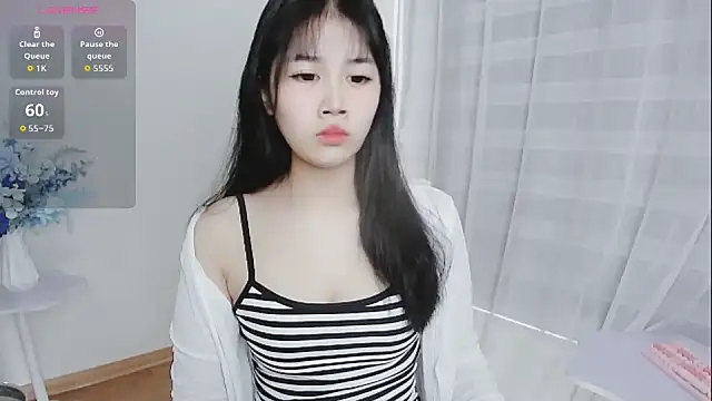 Snapshot of -Rose-Lucky- chatting on October 2025 01:22:01 AM -Rose-Lucky- online show from October 2025 01:22:01 AM