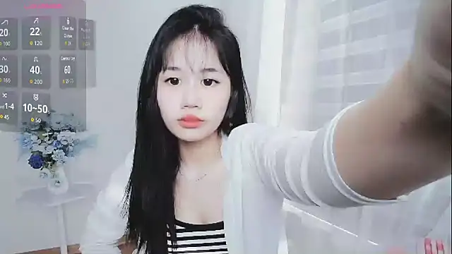 Snapshot of -Rose-Lucky- chatting on October 2025 01:17:01 AM -Rose-Lucky- online show from October 2025 01:17:01 AM