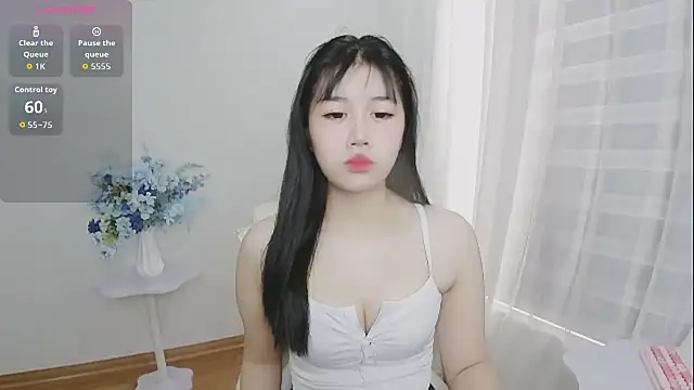 Snapshot of -Rose-Lucky- chatting on September 2025 01:21:02 AM -Rose-Lucky- online show from September 2025 01:21:02 AM