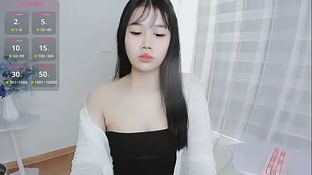 Snapshot of -Rose-Lucky- chatting on October 2025 01:20:01 AM -Rose-Lucky- online show from October 2025 01:20:01 AM