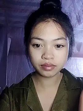 Snapshot of Thy00__ chatting on November 2025 07:07:02 PM Thy00 online show from November 2025 07:07:02 PM