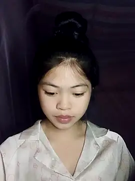 Snapshot of Thy00__ chatting on November 2025 02:54:02 PM Thy00 online show from November 2025 02:54:02 PM