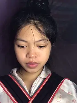 Thy00   online show from September 2025 05:57:01 AM