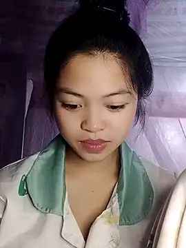 Snapshot of Thy00__ chatting on November 2025 02:55:01 PM Thy00 online show from November 2025 02:55:01 PM