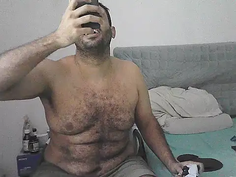 Snapshot of morenocabro10 chatting on August 2026 03:15:02 AM morenocabro10 online show from August 2026 03:15:02 AM