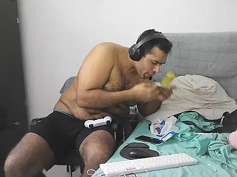 morenocabro10 online show from April 2026 05:14:01 AM