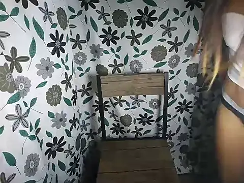 Virgen christine01 online show from March 2026 11:10:02 PM