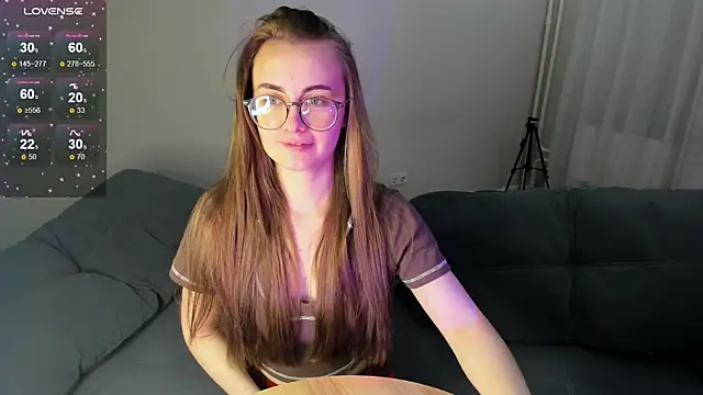 MewStella online show from October 2025 05:24:02 PM
