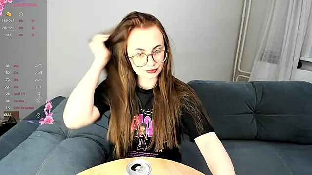 MewStella online show from January 2026 03:51:02 PM