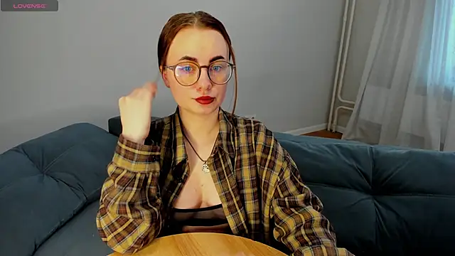 MewStella online show from April 2026 01:22:02 AM