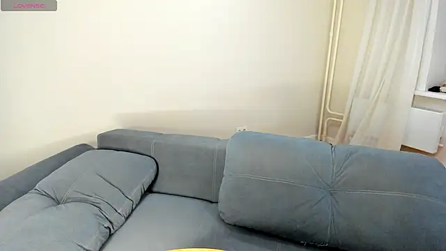 MewStella online show from April 2026 10:33:02 PM