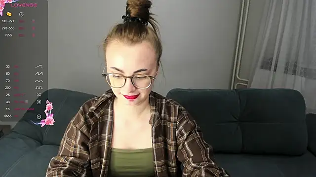 MewStella online show from January 2026 05:27:02 PM