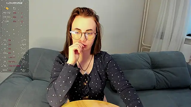 MewStella online show from March 2026 01:55:01 AM