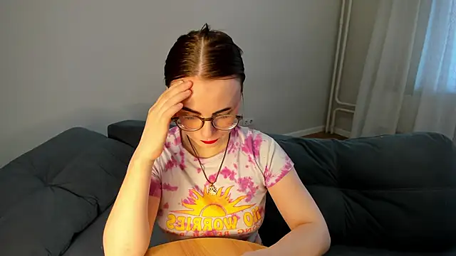 MewStella online show from March 2026 02:57:01 AM