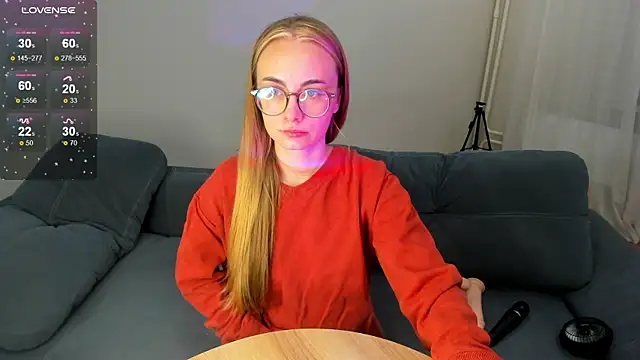 MewStella online show from September 2025 09:26:02 PM