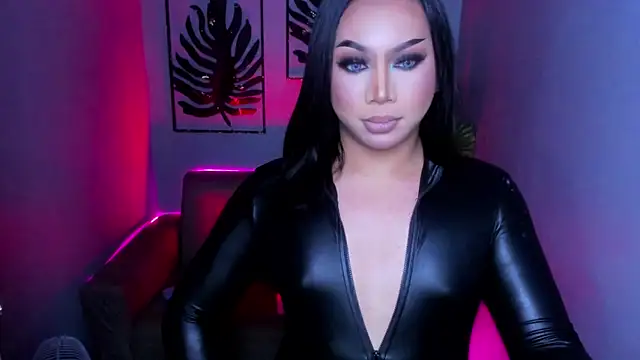 Madisonwill online show from December 2025 04:27:01 PM