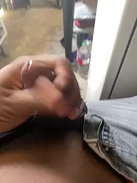 Preto Diamamte online show from October 2025 04:11:02 PM