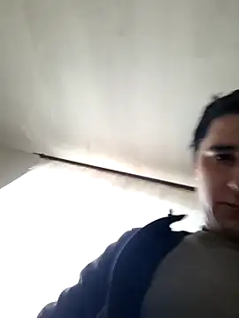 hugecock4u1990 online show from November 2025 12:16:01 PM