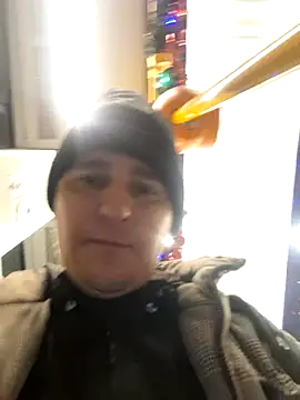 hugecock4u1990 online show from January 2026 07:19:02 PM