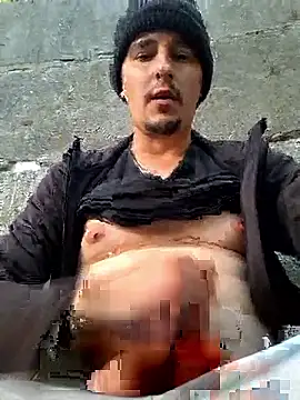 hugecock4u1990 online show from October 2025 03:22:02 PM